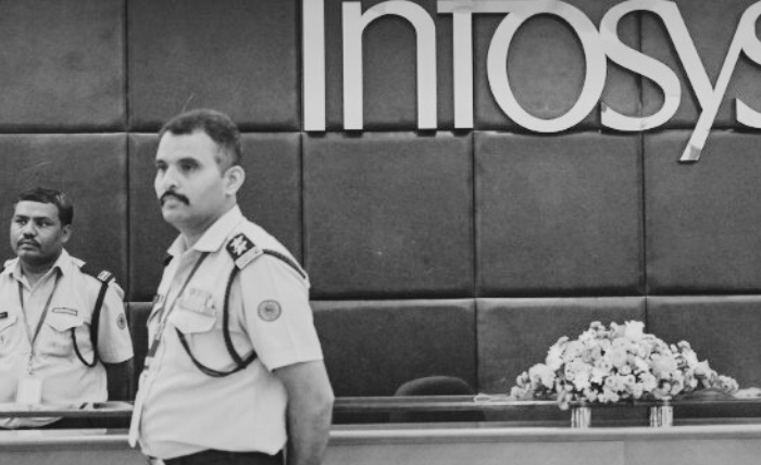 Infosys Recruitment 2025 Poster – इंफोसिस फ्रेशर्स भर्ती, 12,000 युवाओं को नौकरी और 8,000 नई वैकेंसी